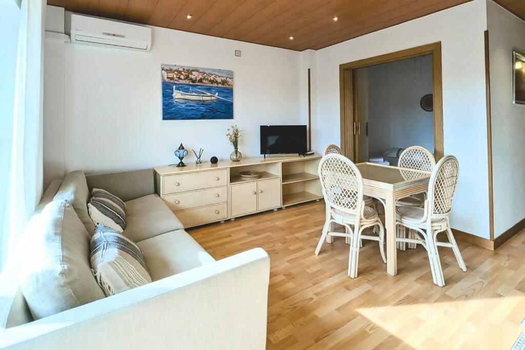 Apartamento Piscina En Platja Daro By Host&Joy Платья-де-Аро Экстерьер фото